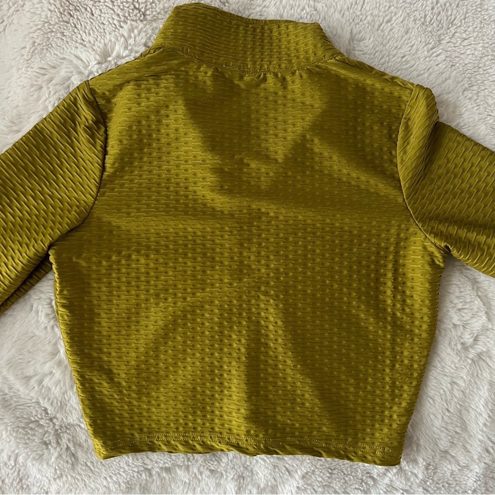 Chartreuse Cropped Pullover Buffbunny Permafrost … - image 6